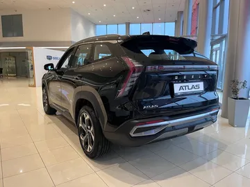 Купить Geely Atlas Чёрный 2.0T 4WD AT (200 л.с.) от 3140990 ₽. в Самаре
