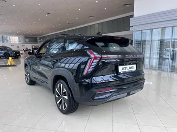 Купить Geely Atlas Голубой 2.0T 4WD AT (200 л.с.) от 3250990 ₽. в Самаре