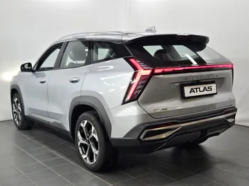 Купить Geely Atlas Серебряный 2.0T 4WD AT (200 л.с.) от 3152990 ₽. в Самаре