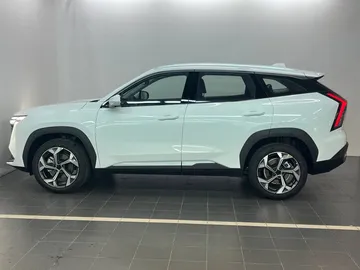 Купить Geely Atlas, II Белый 1.5 AMT (147 л.с.) от 2683990 ₽. в Самаре