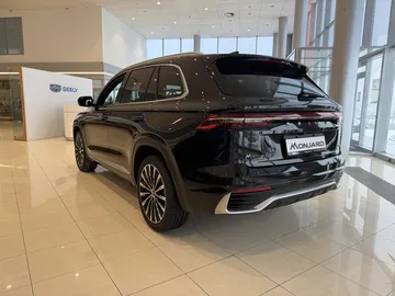 Купить Geely Monjaro, I Черный 2.0 AT (238 л.с.) 4WD от 3950990 ₽. в Самаре