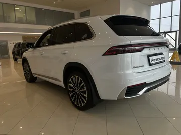 Купить Geely Monjaro, I Белый 2.0 AT (238 л.с.) 4WD от 3950990 ₽. в Самаре